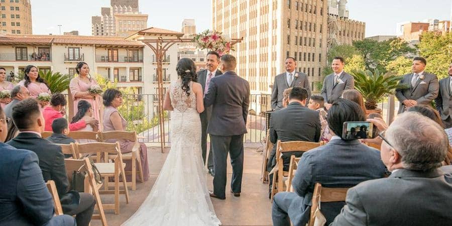 Rio Plaza's rooftop wedding venue on the Riverwalk